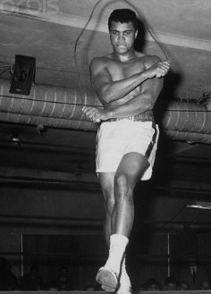 Muhammad Ali saltando a la cuerda
